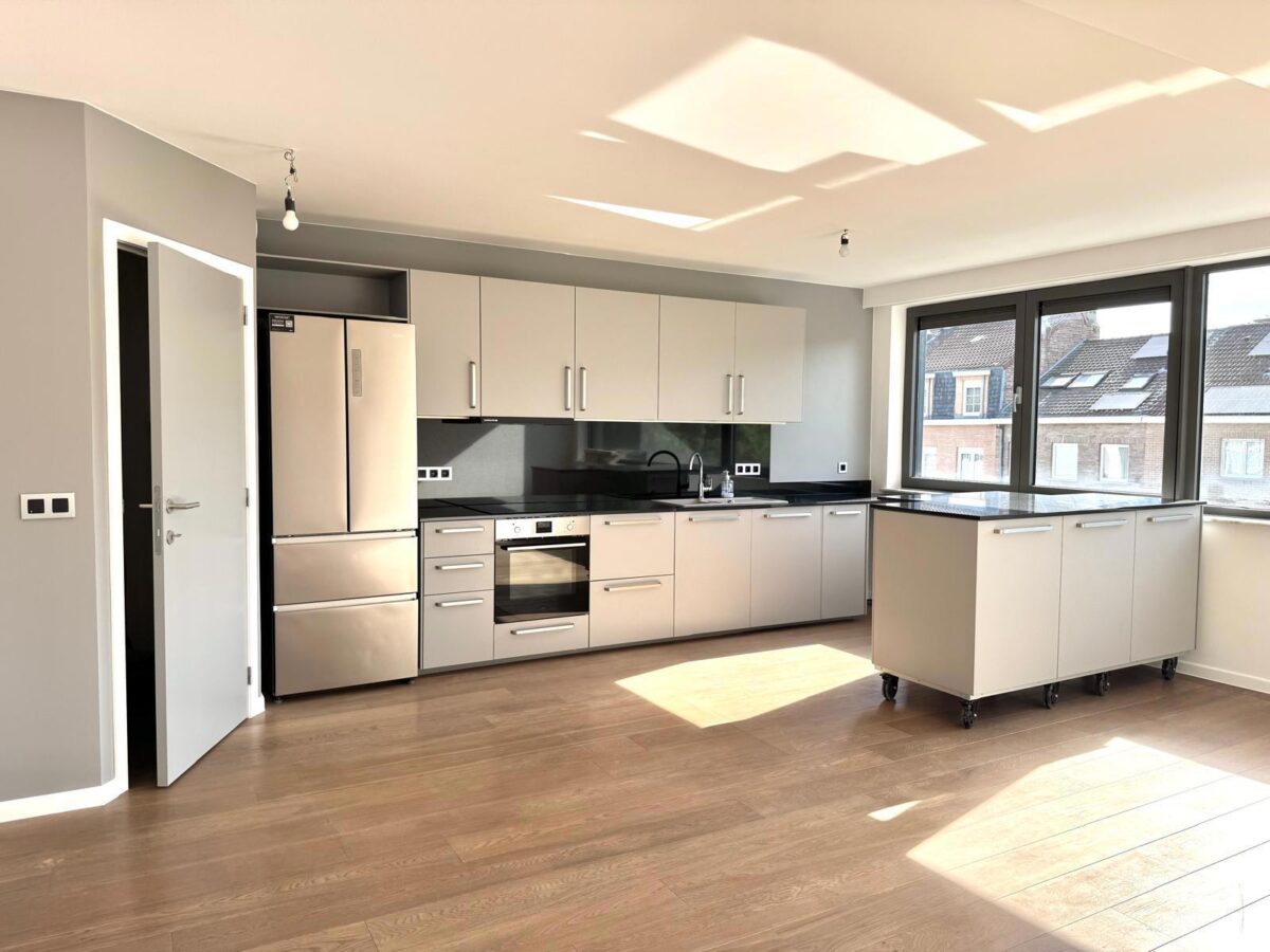 Appartement à louer - Anderlecht (7671919)