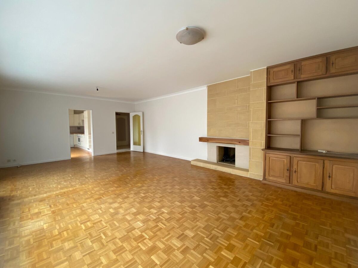 Appartement à louer - Woluwe-Saint-Lambert (7735093)